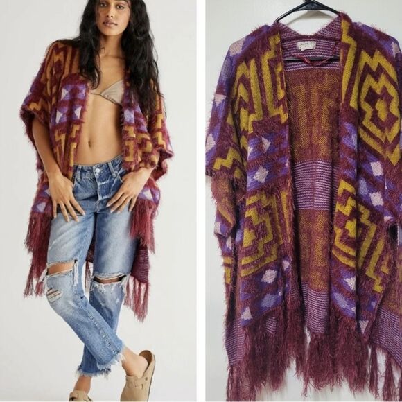 COPY - New Free People Diamondback Sweater Soft Knit
Kimono Fringed one size - Picture 6 of 6